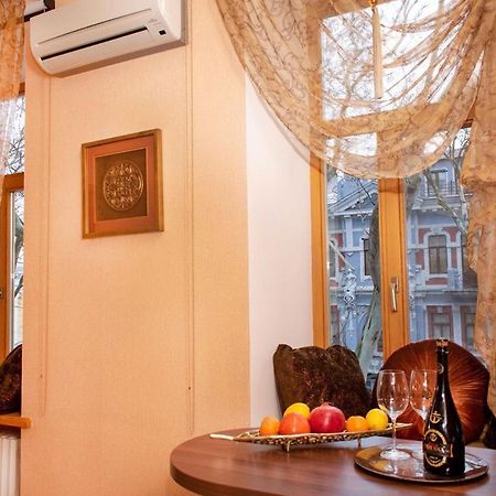 Mini-Hotel In The Very Heart Of Odessa Luaran gambar